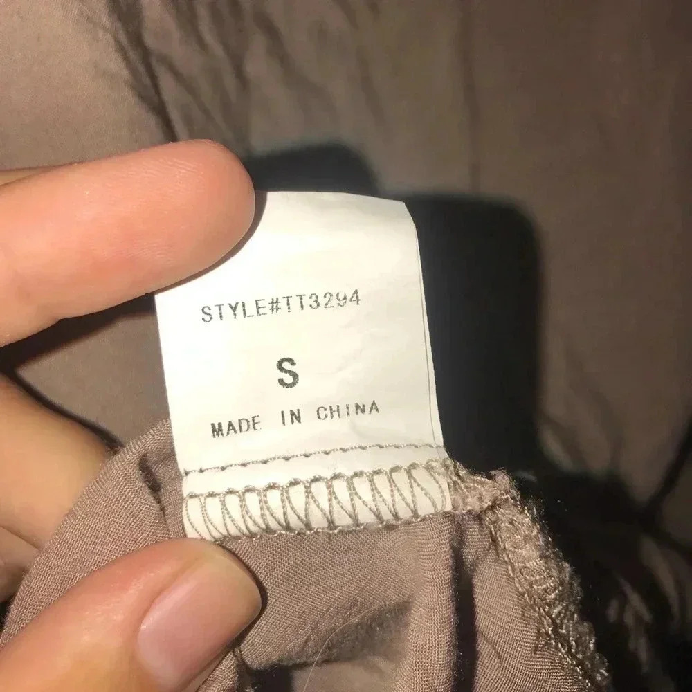 🧾 Button Down☑️ - Picture 5 of 7